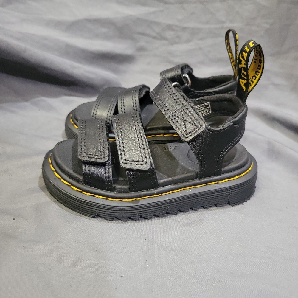 Dr Martens Soft Air Leather Strap Sandals Little Kids Size 8 US Black Toddler